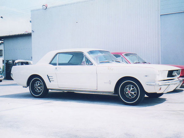 愛知県安城市　加藤様　1966 Mustang Coupe